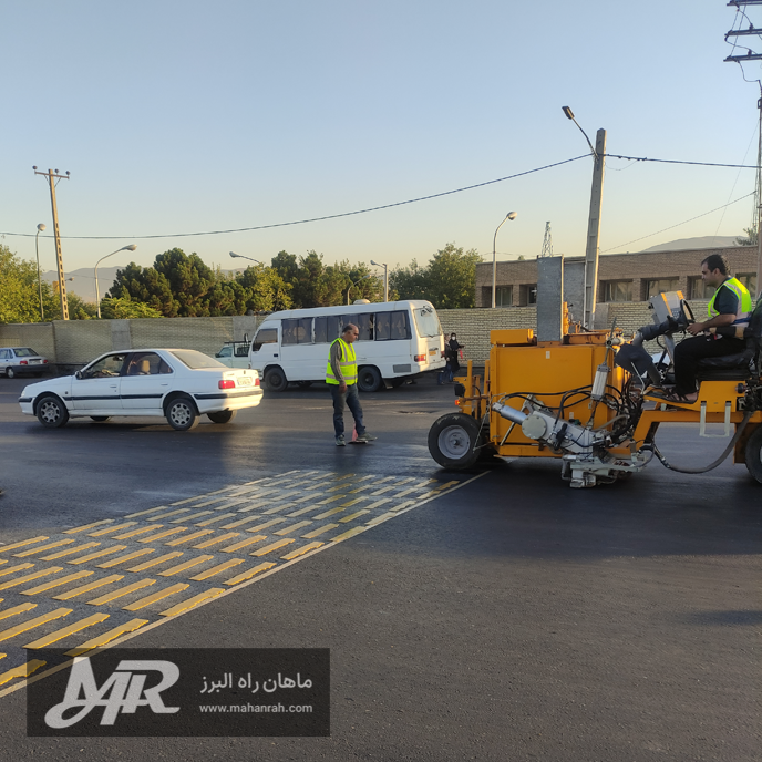 رنگ-گرم-ترافیکی-ماهان-راه-لبرز
